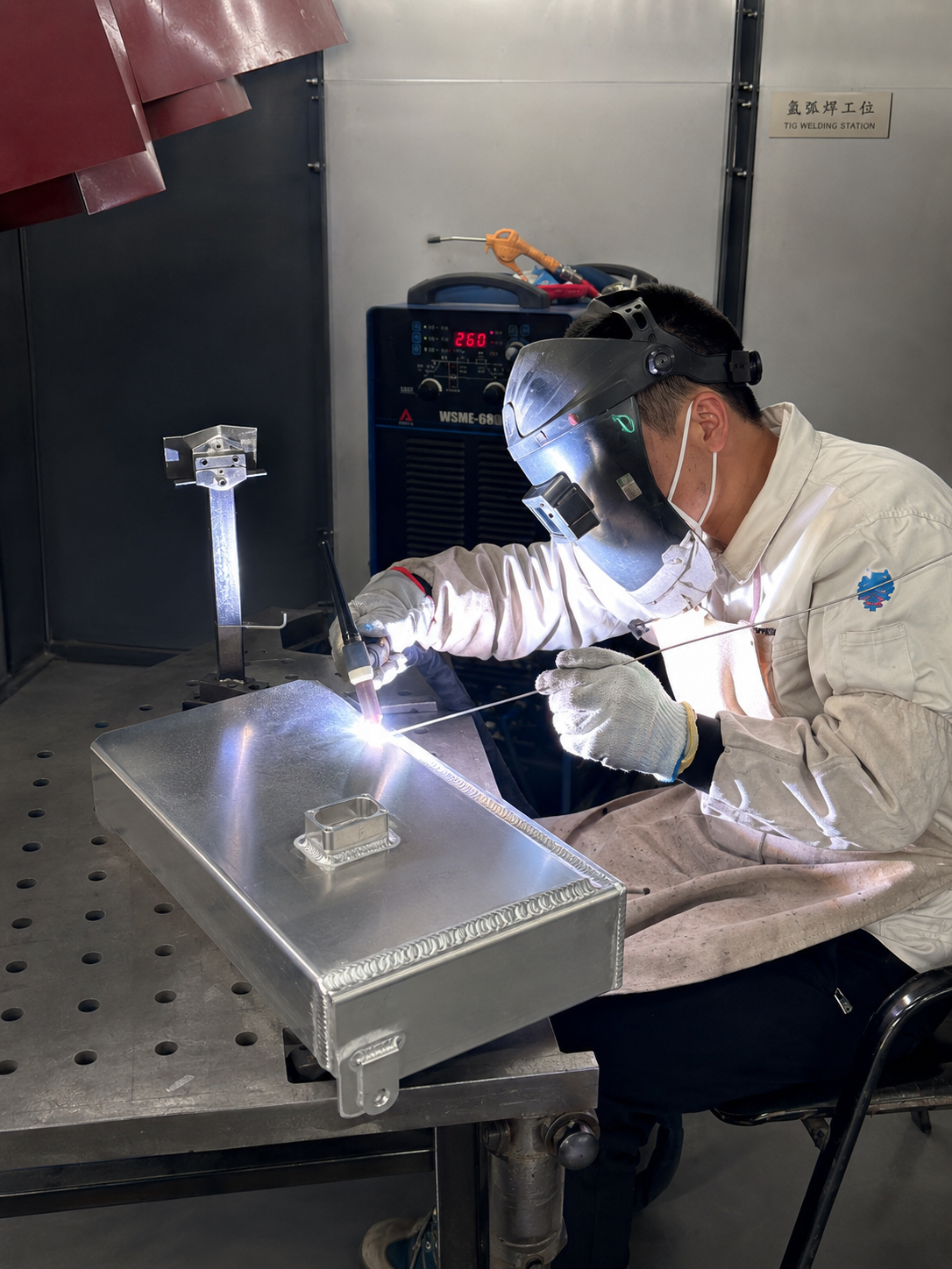 Custom reservoir welding